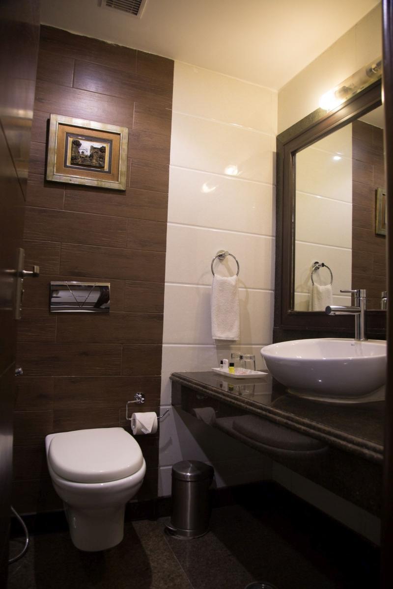 Bluemont Beacon Hotel New Delhi Gurgaon Exterior photo